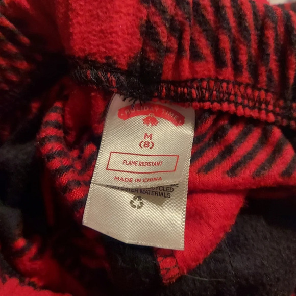 Christmas buffalo plaid red pj set fuzzy Fleece long sleeve cartoon penguin 🐧 - Picture 3 of 3
